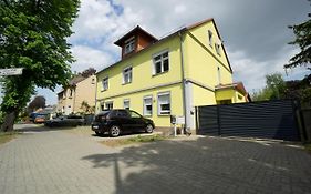 Lausitz-Apartment, 80m2, Waschtrockner, 2 x Parkplätze, Küche, Netflix